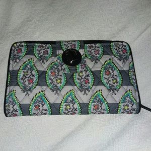 Vera Bradley RFID Turn Lock Wallet Paisley Stripes